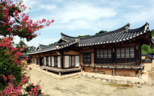 괴시리전통마을